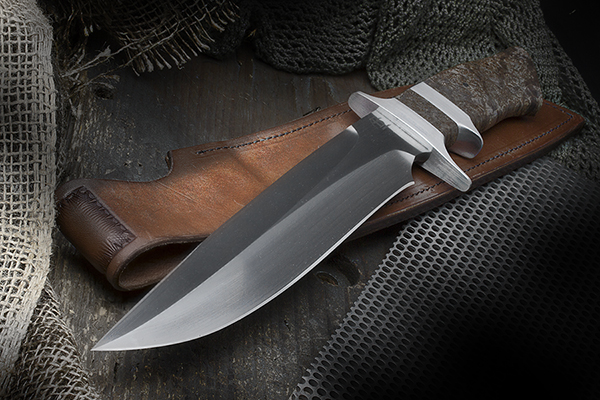 Therion Subhilt Fighter with sheath