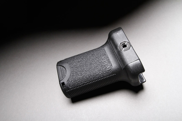 Bravo Company USA BCMGunfighter Vertical Grip short black