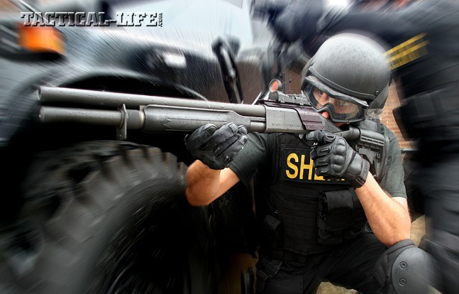 Remington 870 Pump-Action Shotgun