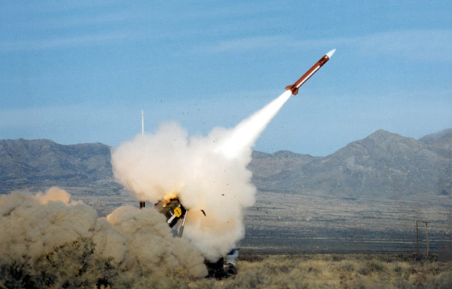 India and Israel are teaming up to build an integrated anti-missile defense system.