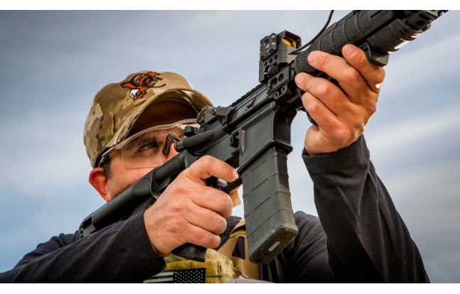 Di Optical USA FC1 Falcon Series Prism Gunsight | 24 new optics for 2014