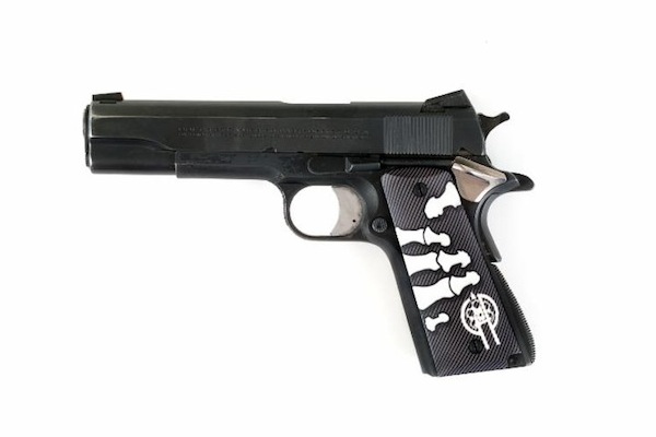 Pry My Fingers 1911 Grip