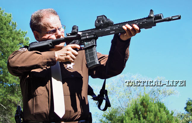 Quickly transitioning from target to target at CQB distances and accurate enough to handle shots at greater distances, the M&P15 VTAC II carbine is perfect for LEO or civilian use.