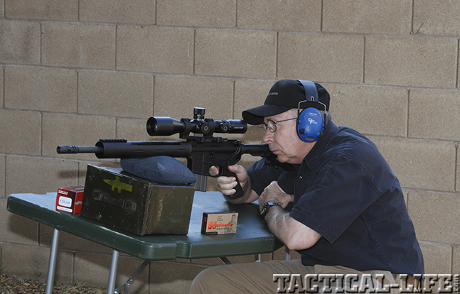 Colt CSR-1516 5.56mm aim