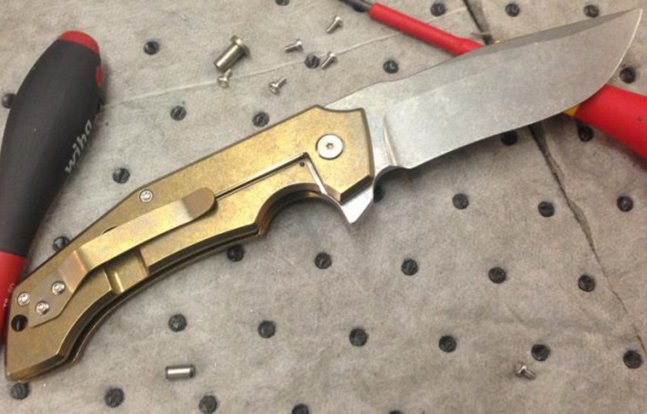 Hallmark Cutlery Burning Horizon lead