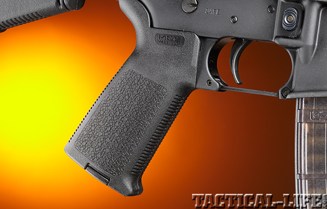 Stag Arms Model 3T-M rifle pistol grip