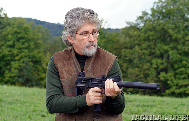 Walther Uzi .22 Rifle lead