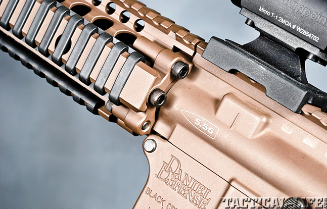 Gun Review Daniel Defense MK18 forend 2