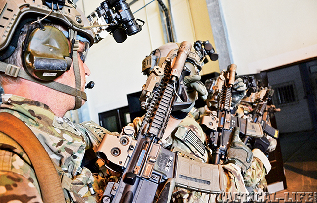 Gun Review Daniel Defense MK18 lead