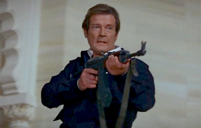 Octopussy 1983 Hollywood ak-47