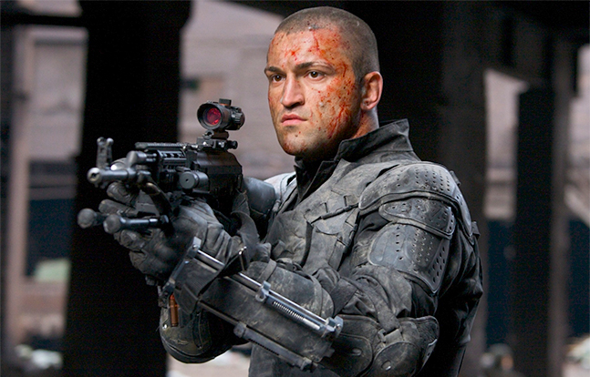 Universal Soldier 3: Regeneration Hollywood AK-47