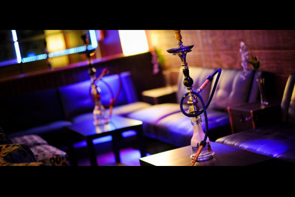 An armed robber was shot and killed by a store employee at a New Mexico smoke shop. (Photo: oasissmokeshop.com)