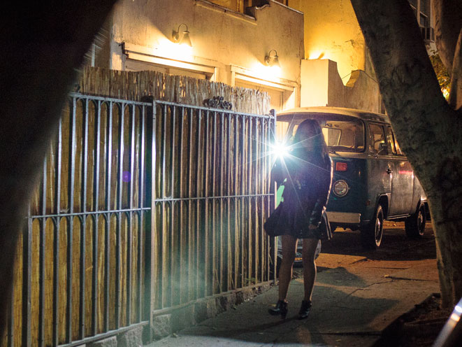 Tactical Flashlights for Defense in Darkness, flashlights, flashlight, flashlight self defense, flashlights self-defense