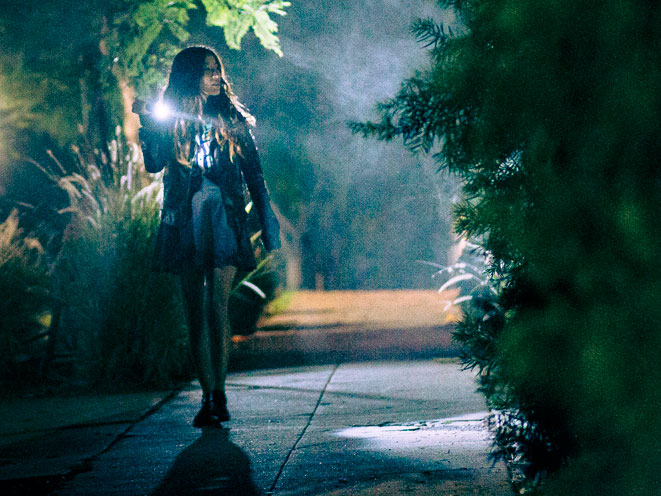 Tactical Flashlights for Defense in Darkness, flashlights, flashlight, flashlight self defense, flashlights self-defense