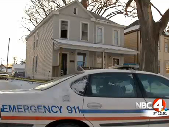 intruder, female homeowner kills intruder