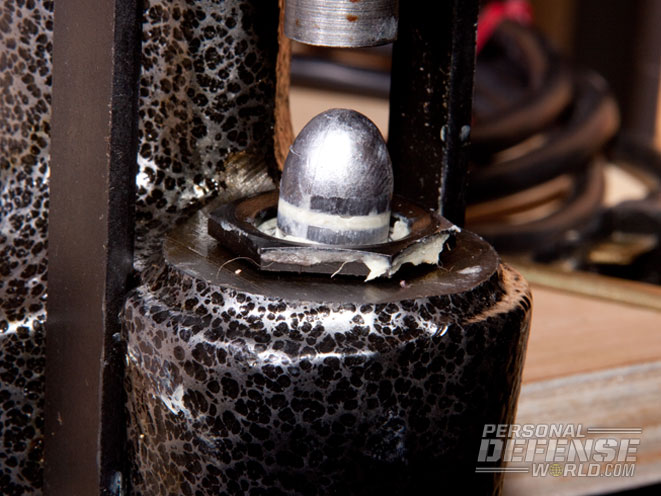 handloading, handloading bullets, lubing sizing bullets, handloading bullet tips