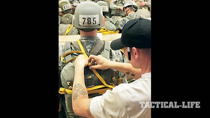US Army Airborne School SWMP April 2015 rigging
