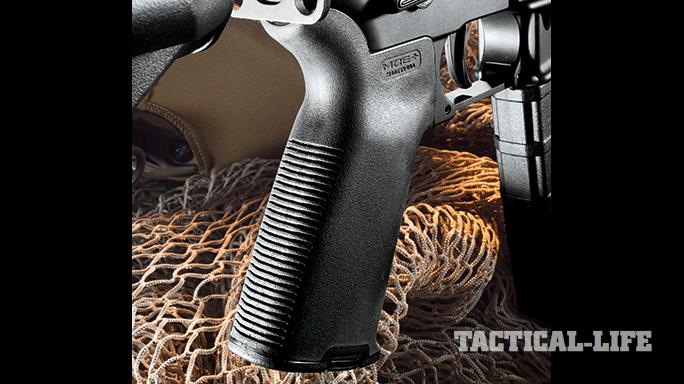 Armalite M-15 Piston SWMP April 2015 grip