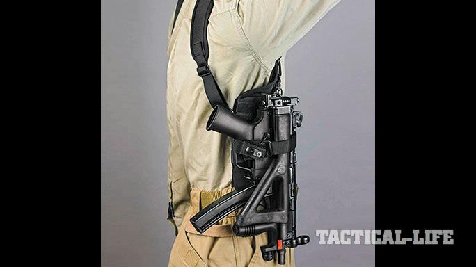 Sling TW May 2015 DeSantis Gunhide DSD Rig