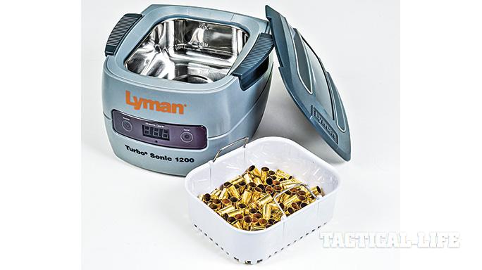 Tactical Weapons May 2015 LYMAN TURBOSONIC 1200 CASE CLEANER