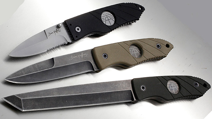 Hoffner's Fixed Blades Gun Annual 2016