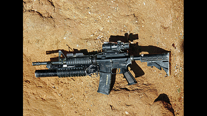 The M4A1 Carbine is the most commonly used assault rifle in the U.S. forces.The weapon only weighs 6.11 pounds.