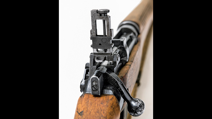 Lee-Enfield No. 4 Mk I rear