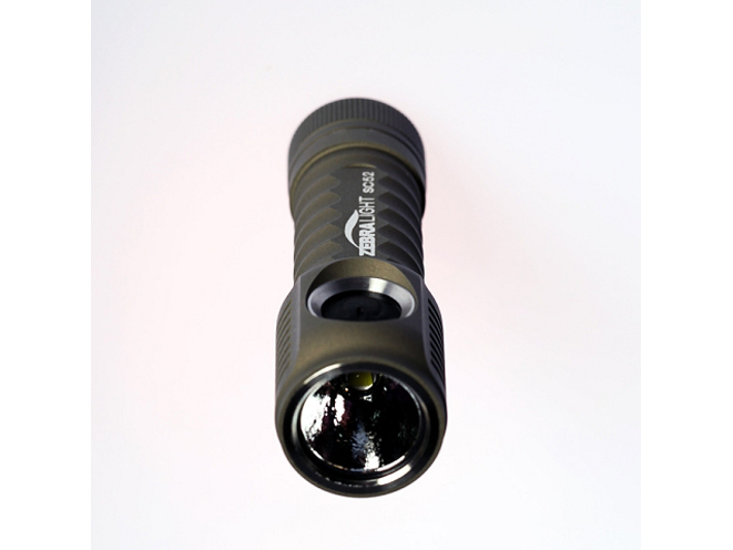 edc, everyday carry, everyday carry kit, edc kit, Zebralight SC52 L2 AA