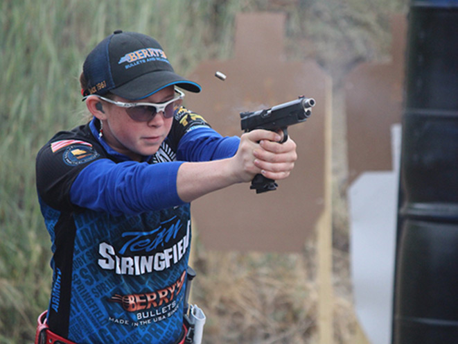 JUSTINE WILLIAMS, JALISE WILLIAMS