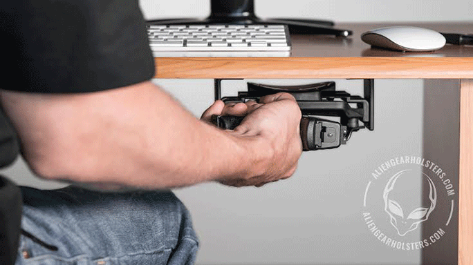 Alien Gear Holsters Cloak Dock desk