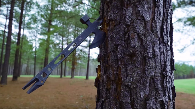 5.11 Tactical Operator Axe lead