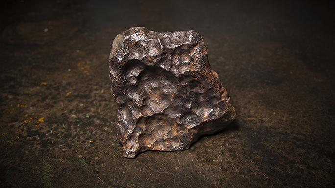 Cabot Gun’s Big Bang Pistol Set was built from a Meteorite