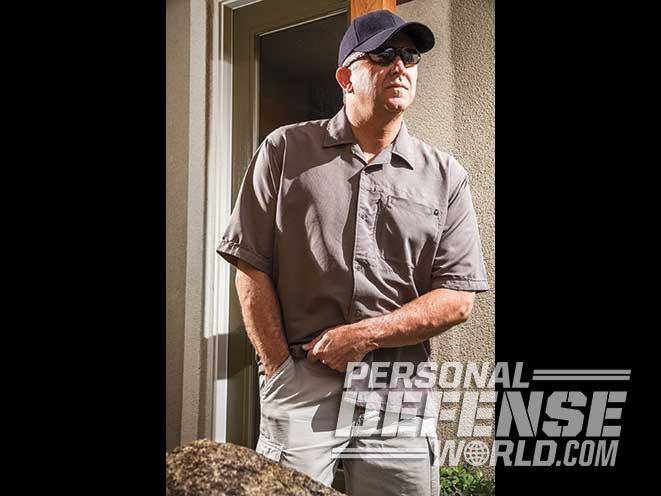 snub nose revolvers vs semi-autos