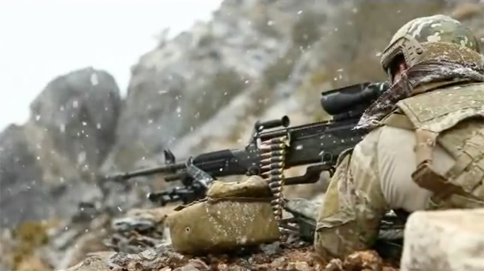 SOCOM Lightweight Medium Machine Guns fire