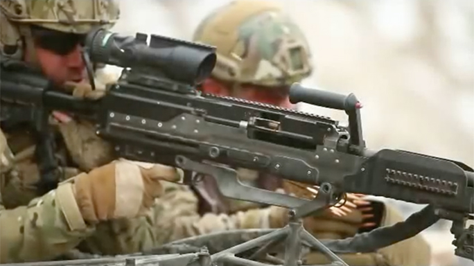 general dynamics lightweight medium machine guns aiming