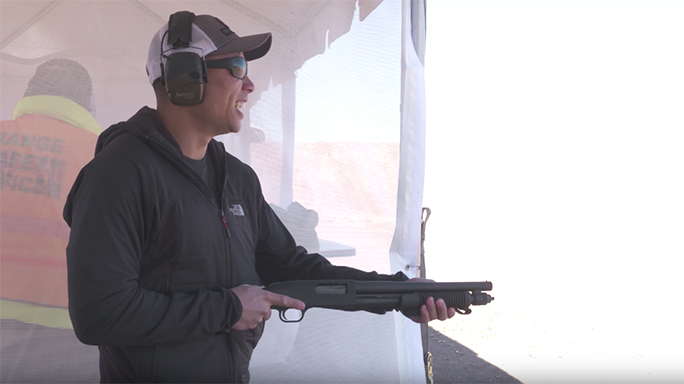 Mossberg 590 Shockwave shotgun range