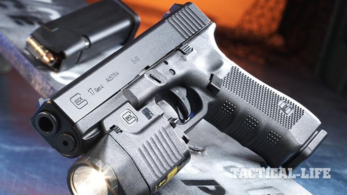Glock 17 Gen4 pistol light