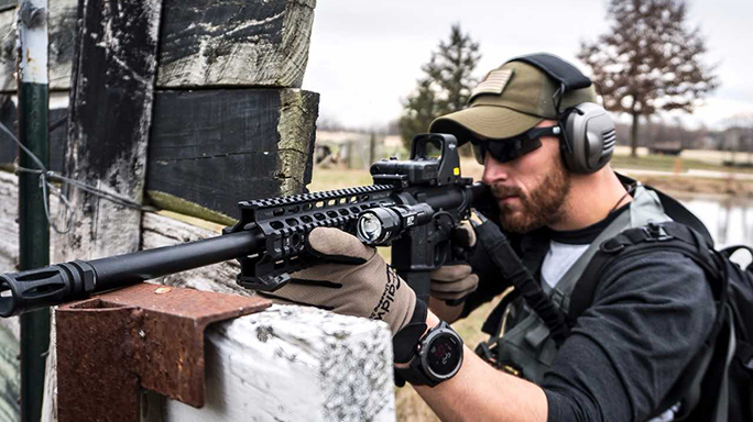 Smith & Wesson Delta Force light