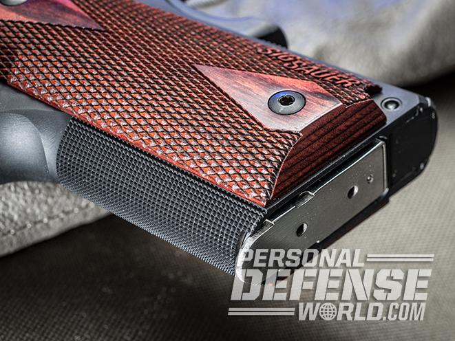 Sig 1911 Two-Tone Ultra Compact pistol grip