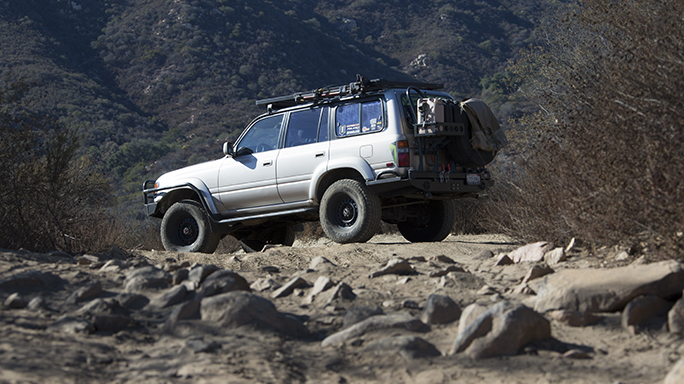 ADV80 JF80 1992 Land Cruisers rocks