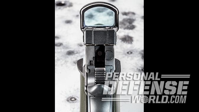 Kimber Super Jägare pistol leupold scope