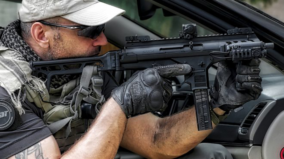 beretta pmx submachine gun