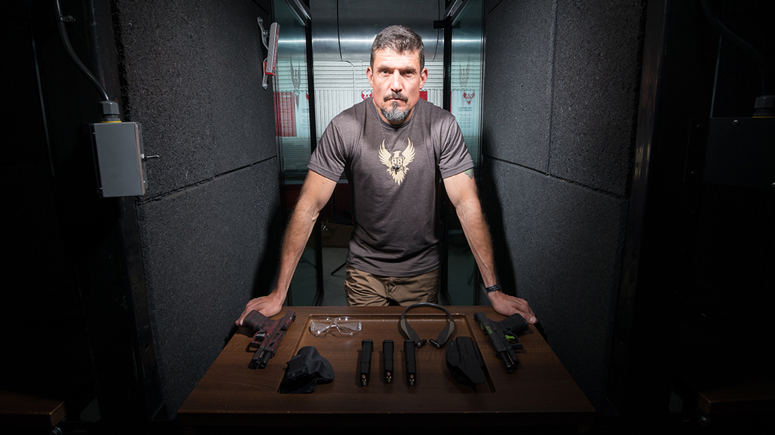 Kris Tanto Paronto Muslim Refugees