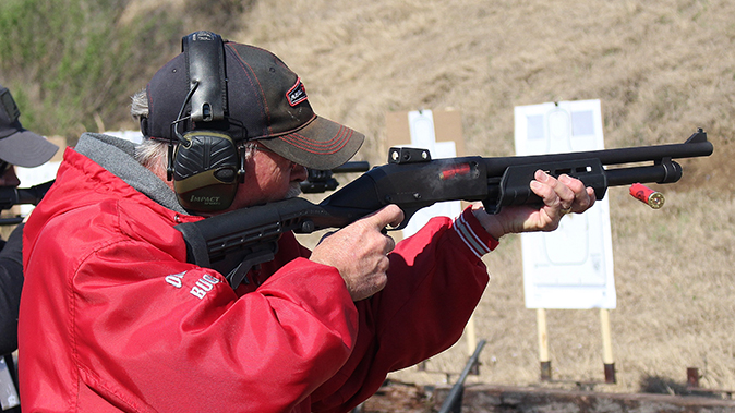 tactical shotgun training shell chambering