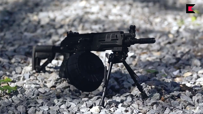 Kalashnikov RPK-16 machine gun angle