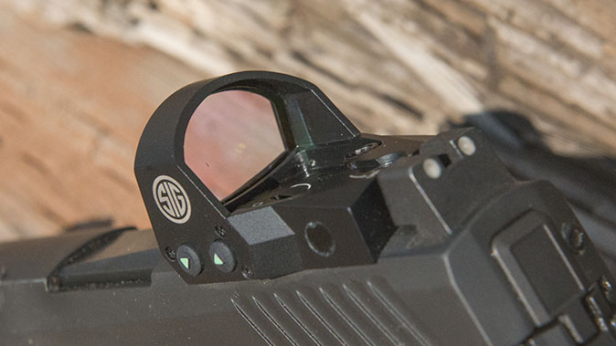 Sig p320 pistol romeo1 sight