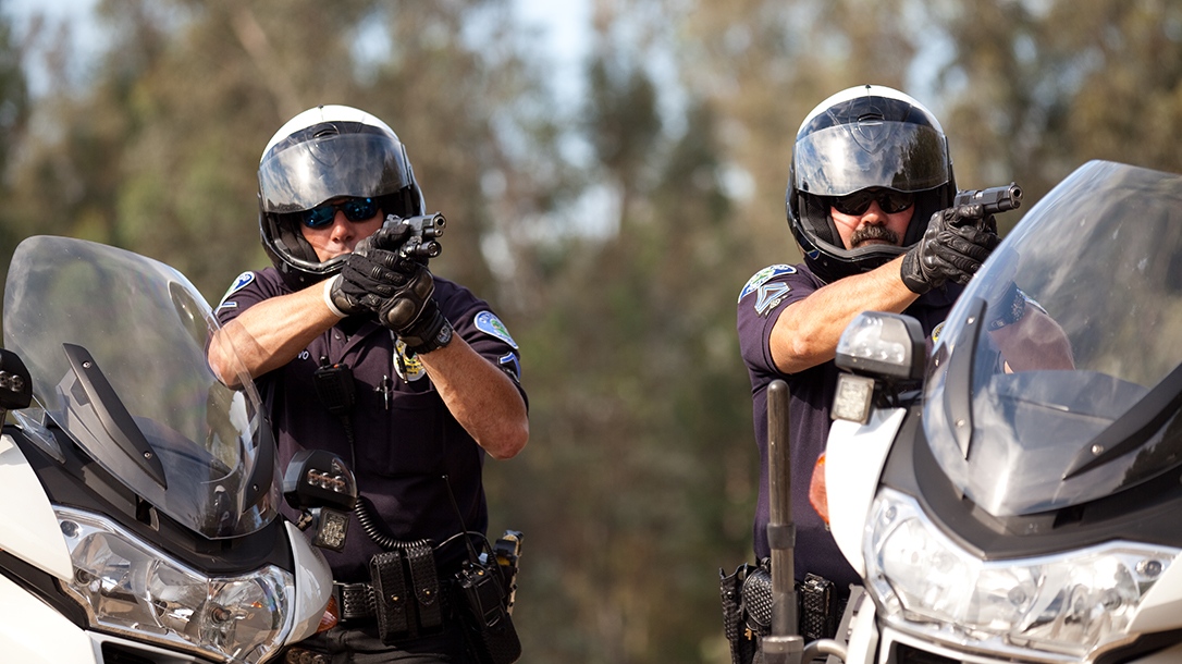 Carrying 1911 Duty Pistol lead law enforcment