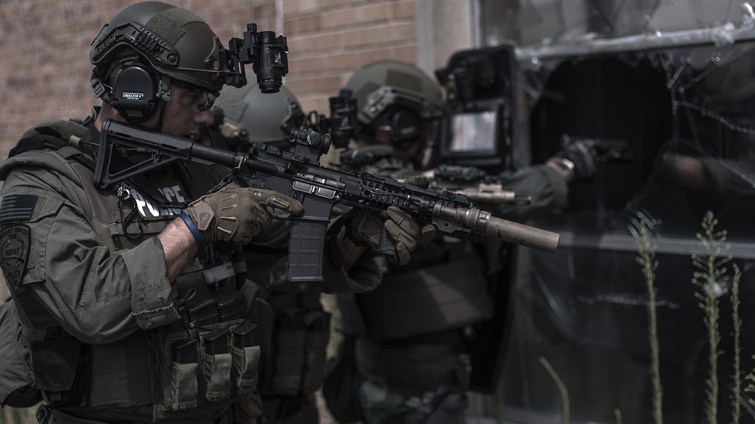 bullet resistant body armor kevlar vest