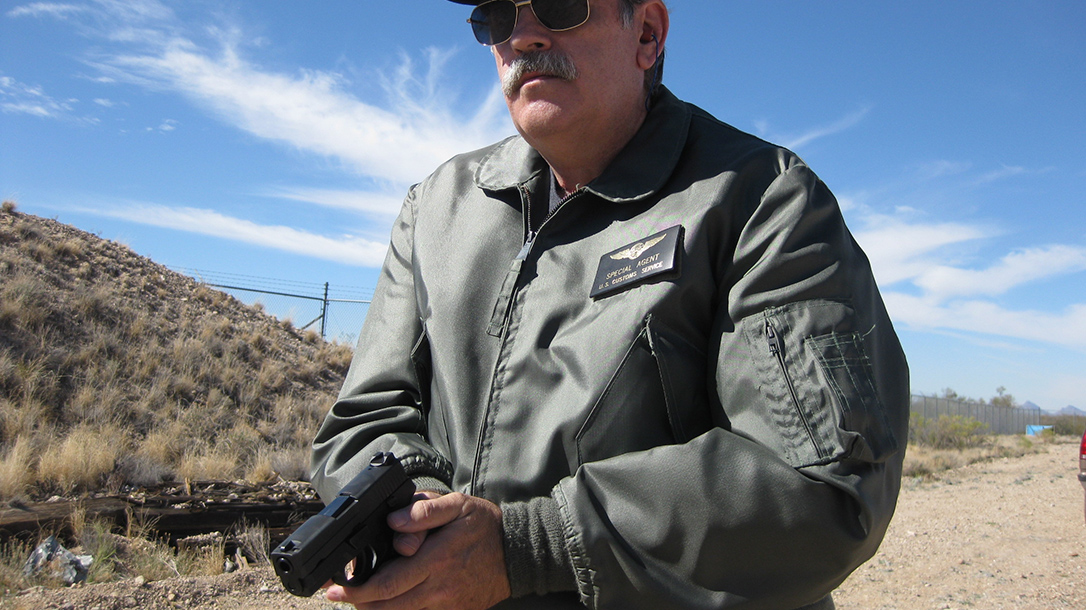 gun carrying border patrol