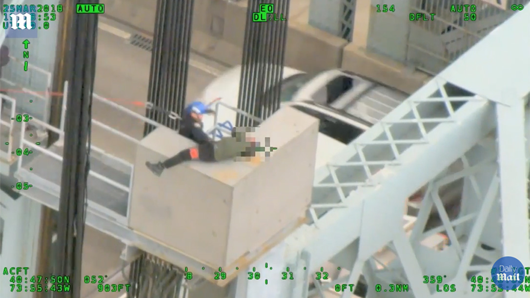 nypd officer suicidal man rfk bridge